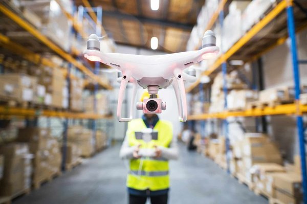 Comment les drones peuvent-ils être utilisés pour améliorer les opérations de recherche et sauvetage ?